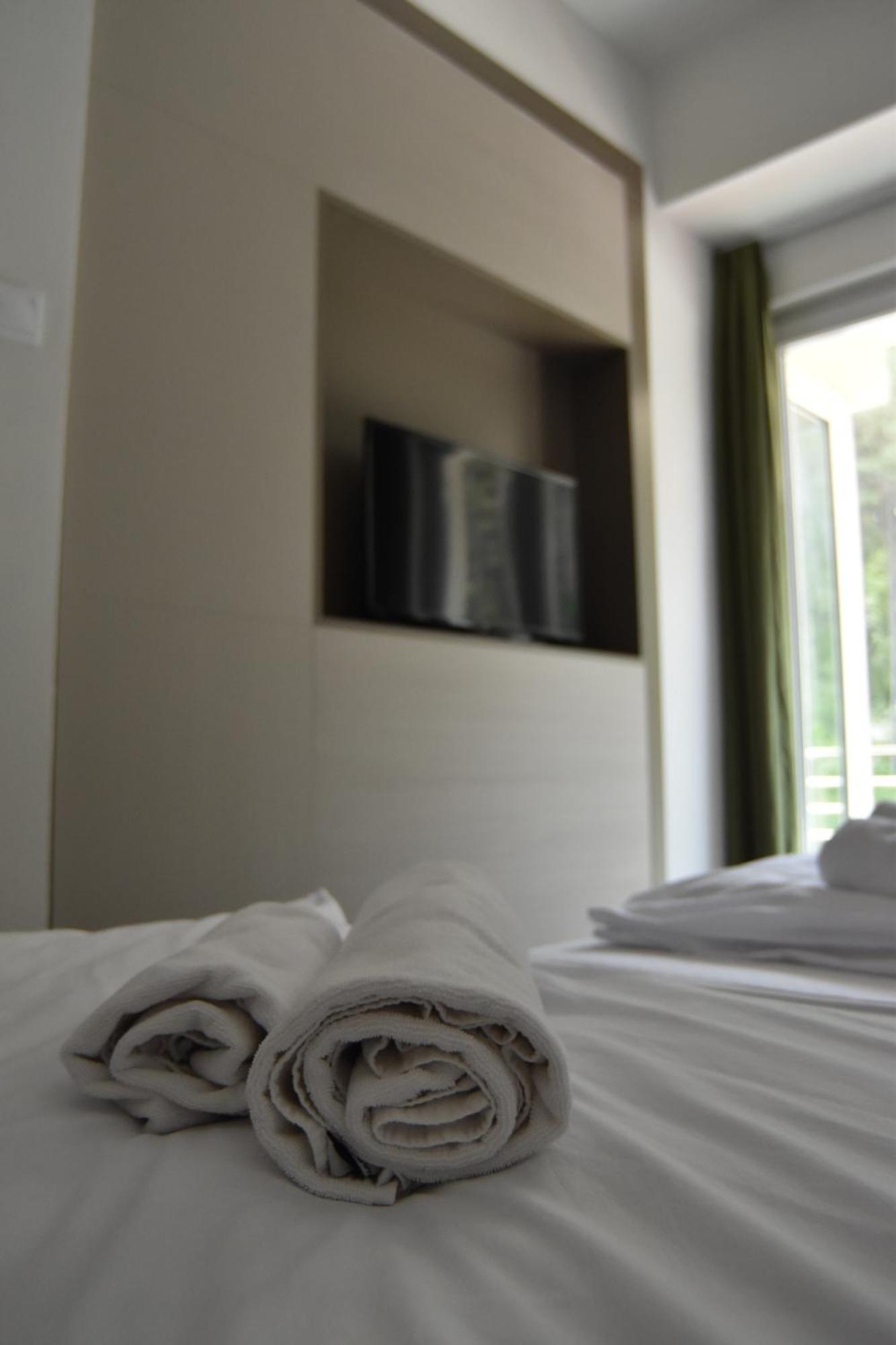 Hotel Montana Palace Kruševo エクステリア 写真