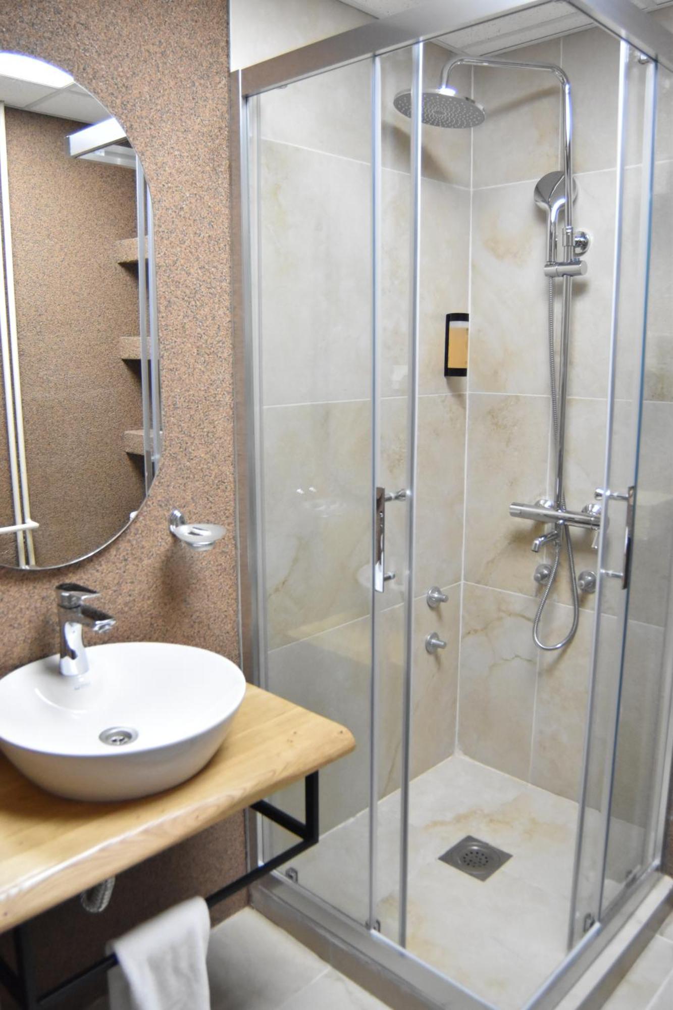 Hotel Montana Palace Kruševo エクステリア 写真